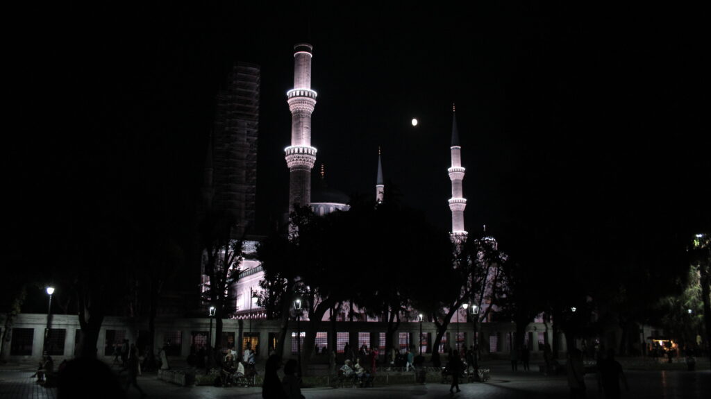 Istanbul, photo 8 of 30